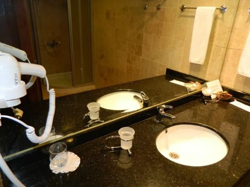 Club Sun Village Dubleks bungalov banyo