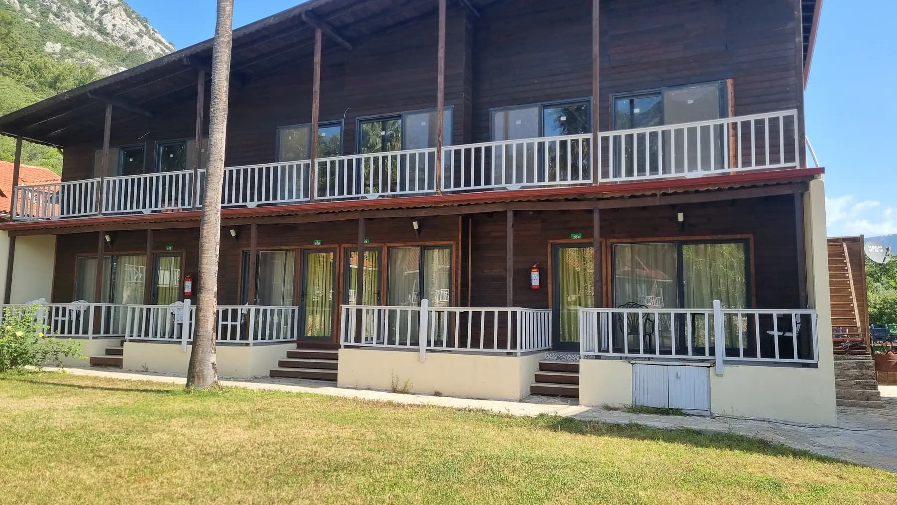 Club Sun Village yeni ahşap blok, teraslı odalar